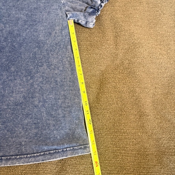 Puff sleeve denim color tshirt - Picture 4 of 10